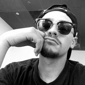 Meet your Posher, Christian